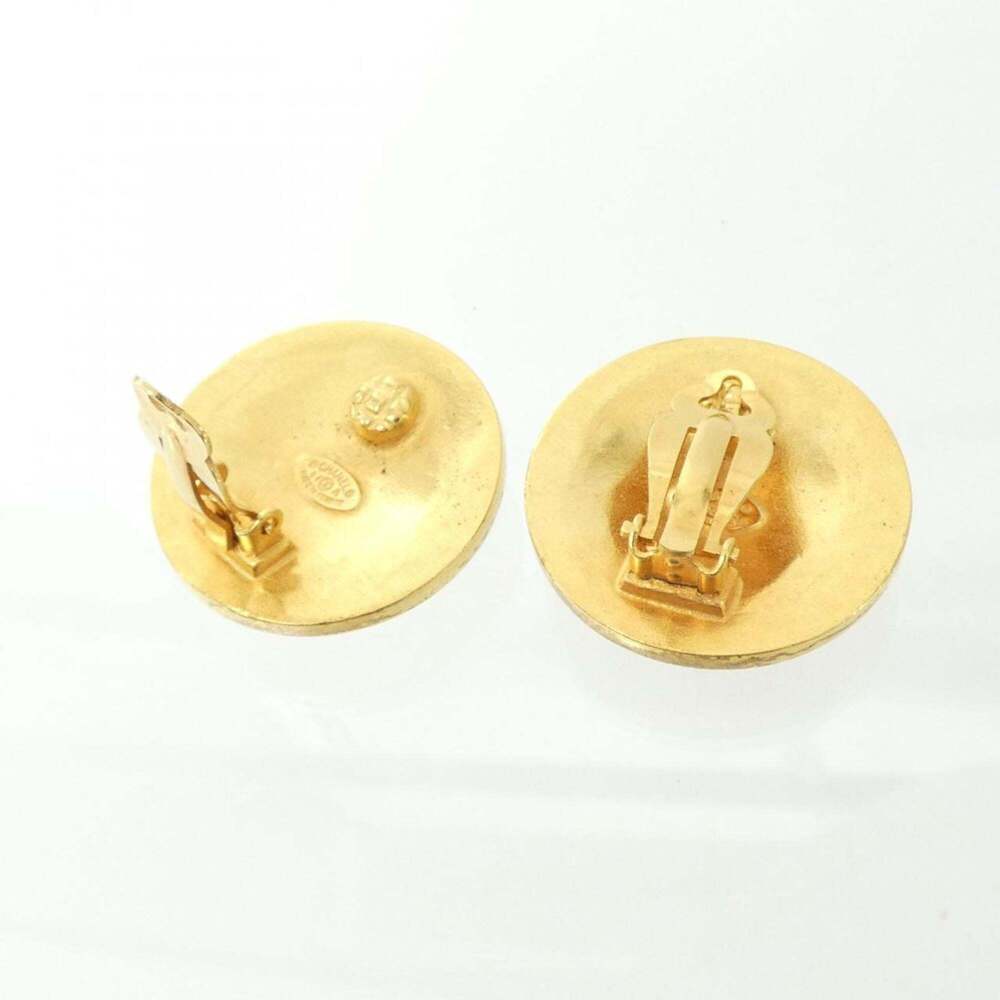 CHANEL Authentic Gold Earrings - Picture 3 of 3
